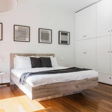 Apartment The Hill By Zoia Living *