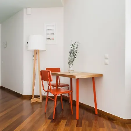 The Hill By Zoia Living Apartament *
