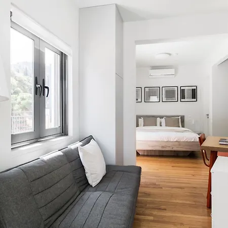 Apartment The Hill By Zoia Living *
